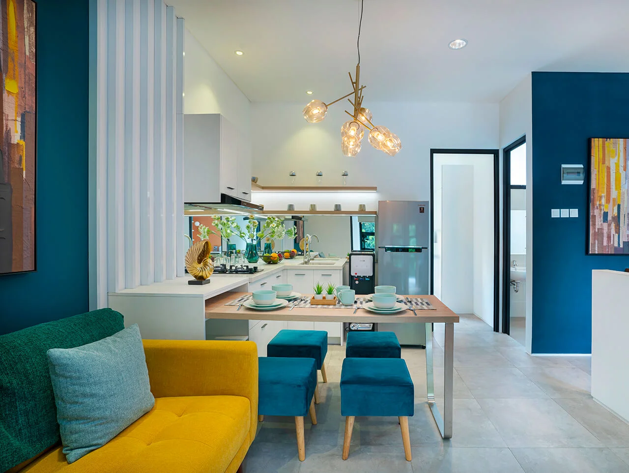 Ruang Keluarga & Ruang Makan Lantai 2 Garden Hous Ruang Keluarga & Ruang Makan Lantai 2 Garden Hous