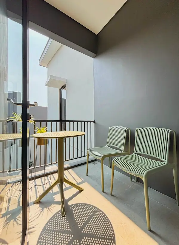 Citrus Garden Balcony